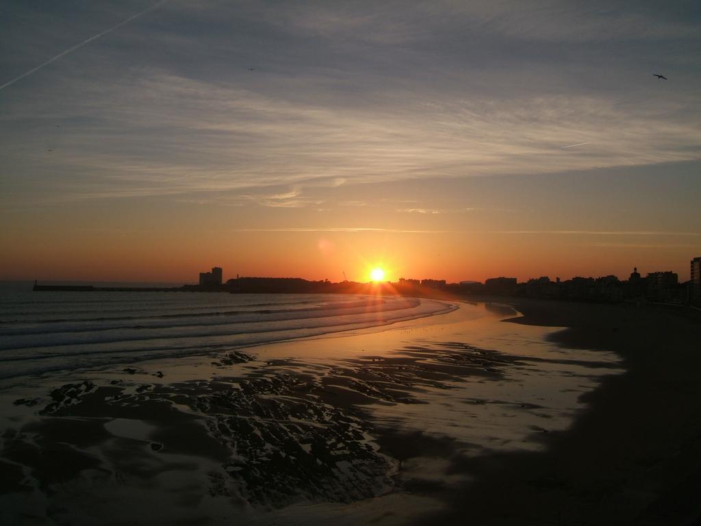 Hotel & Cantine De La Plage Les Sables-dʼOlonne Dış mekan fotoğraf