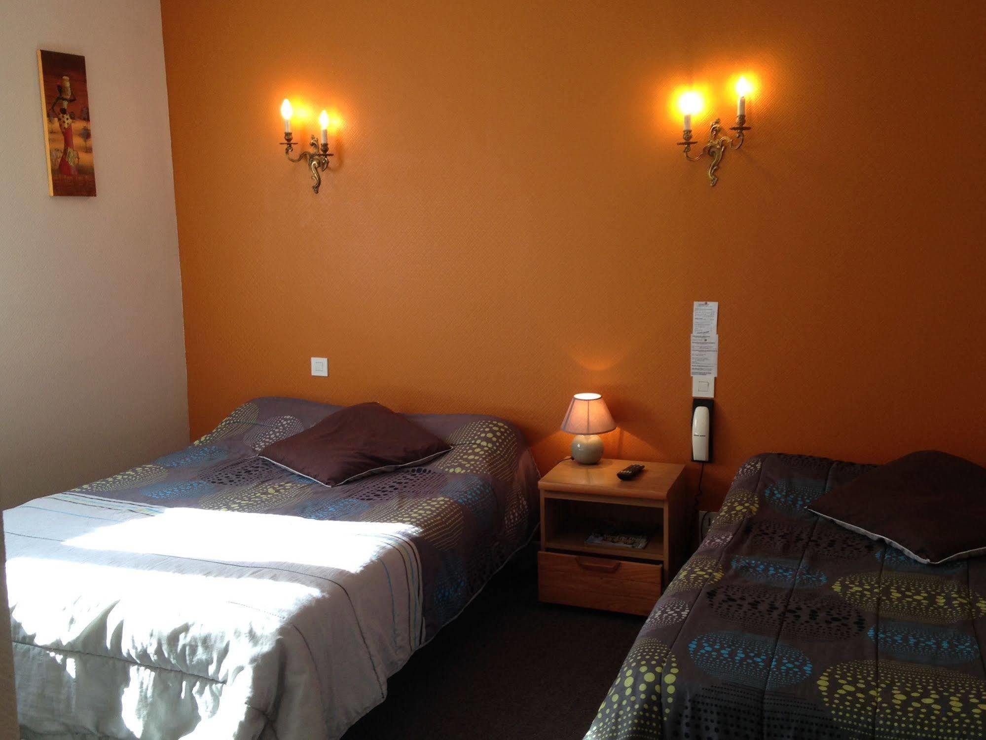 Hotel & Cantine De La Plage Les Sables-dʼOlonne Dış mekan fotoğraf
